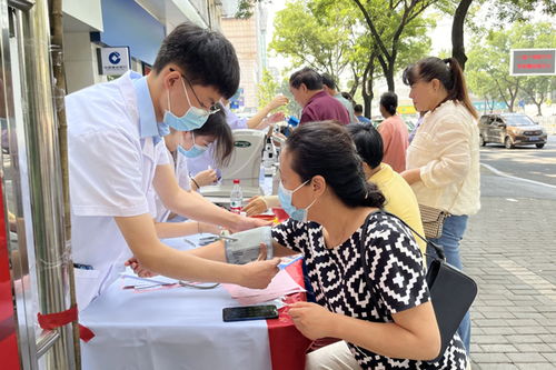 中華慈善日 長治同康眼科醫(yī)院免費守護 睛 彩世界
